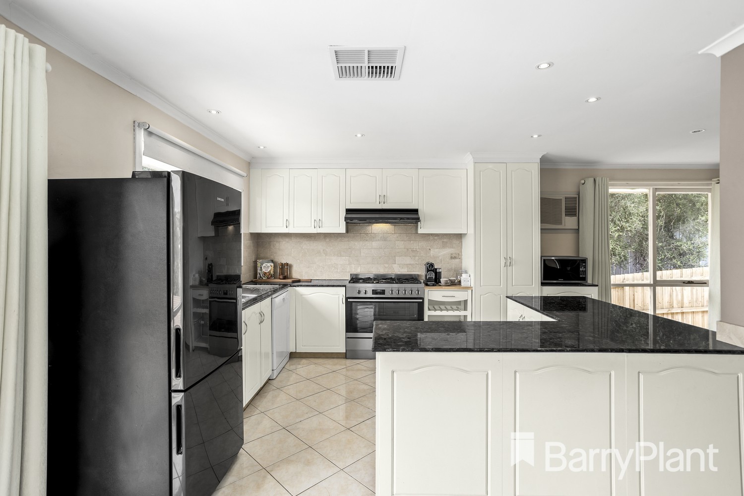 5 Norman Avenue, Watsonia North, VIC 3087, Watsonia North - Thumbnail 3