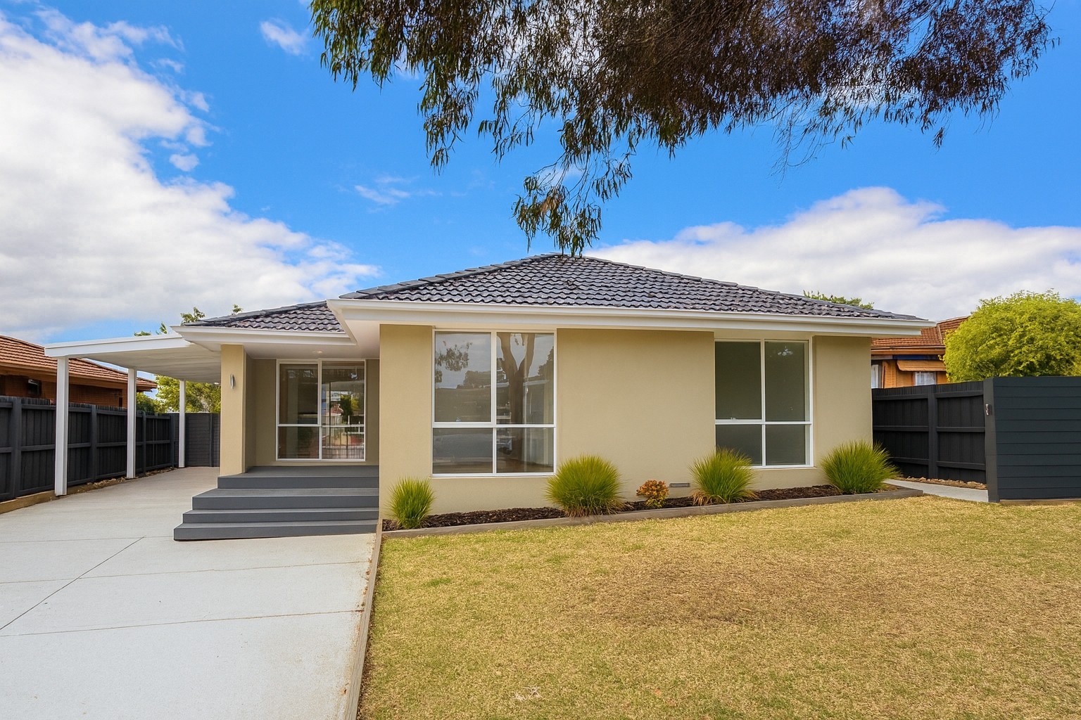 5 Nullica Court, Berwick, VIC 3806 - Thumbnail 1 - 15/10/2025