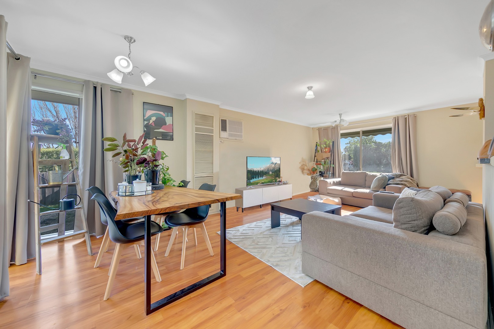 5 Nunn Close, Mill Park, VIC 3082, Mill Park - Thumbnail 3