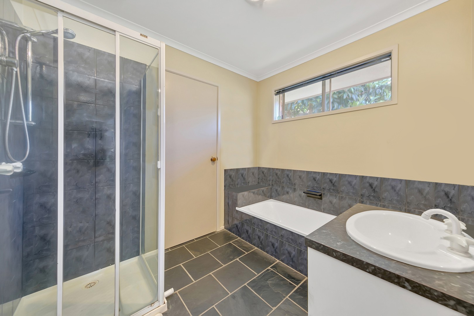 5 Nunn Close, Mill Park, VIC 3082, Mill Park - Thumbnail 6