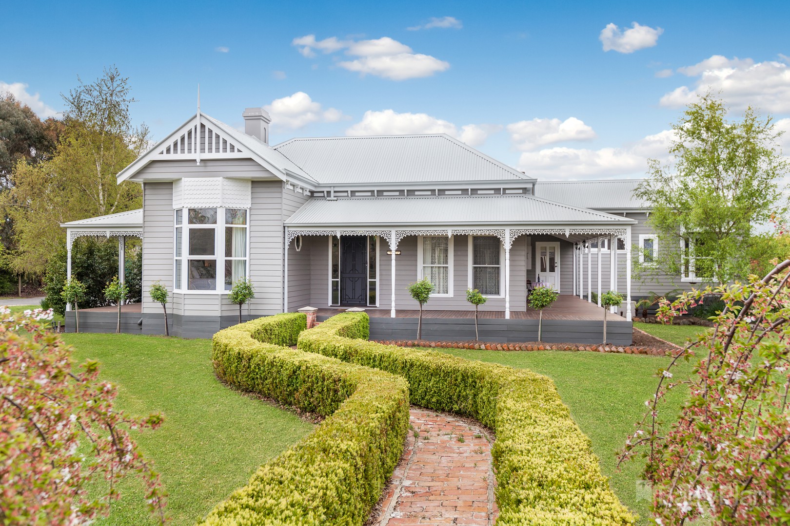 5 Oak CourtKilmore, VIC 3764
