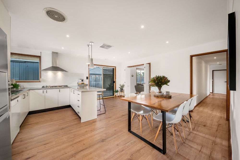 5 Oakbank Avenue, Mill Park, VIC 3082, Mill Park - Thumbnail 3