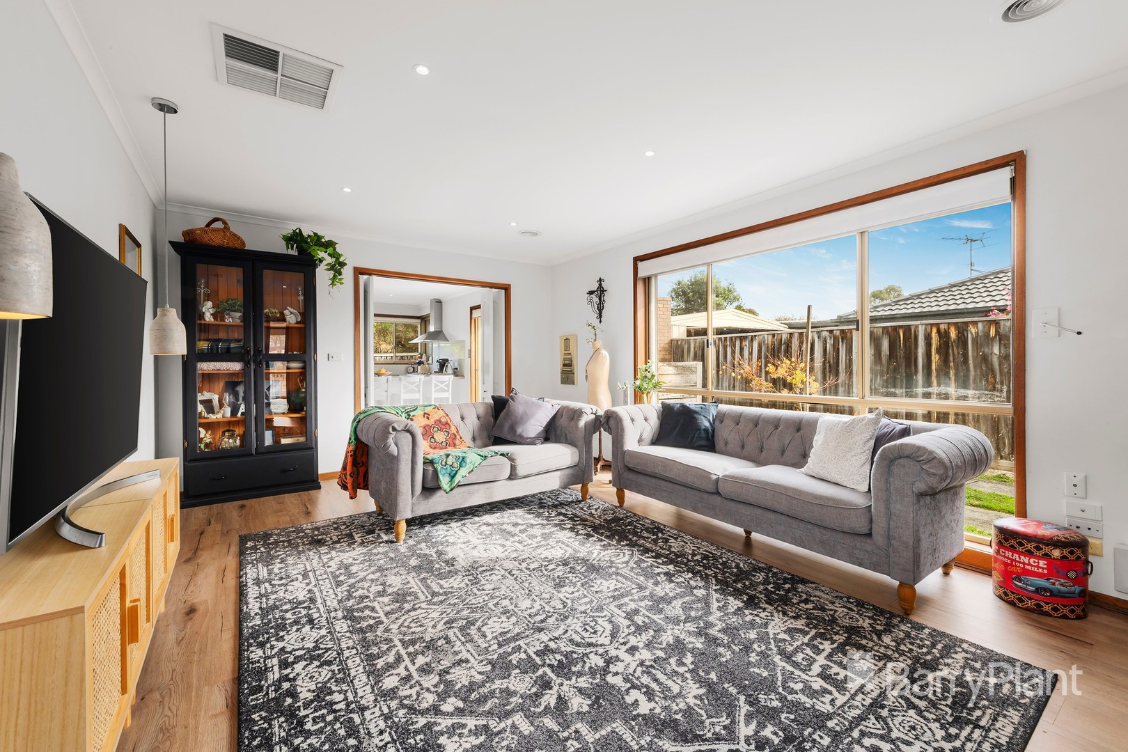 5 Oakbank Avenue, Mill Park, VIC 3082, Mill Park - Thumbnail 4