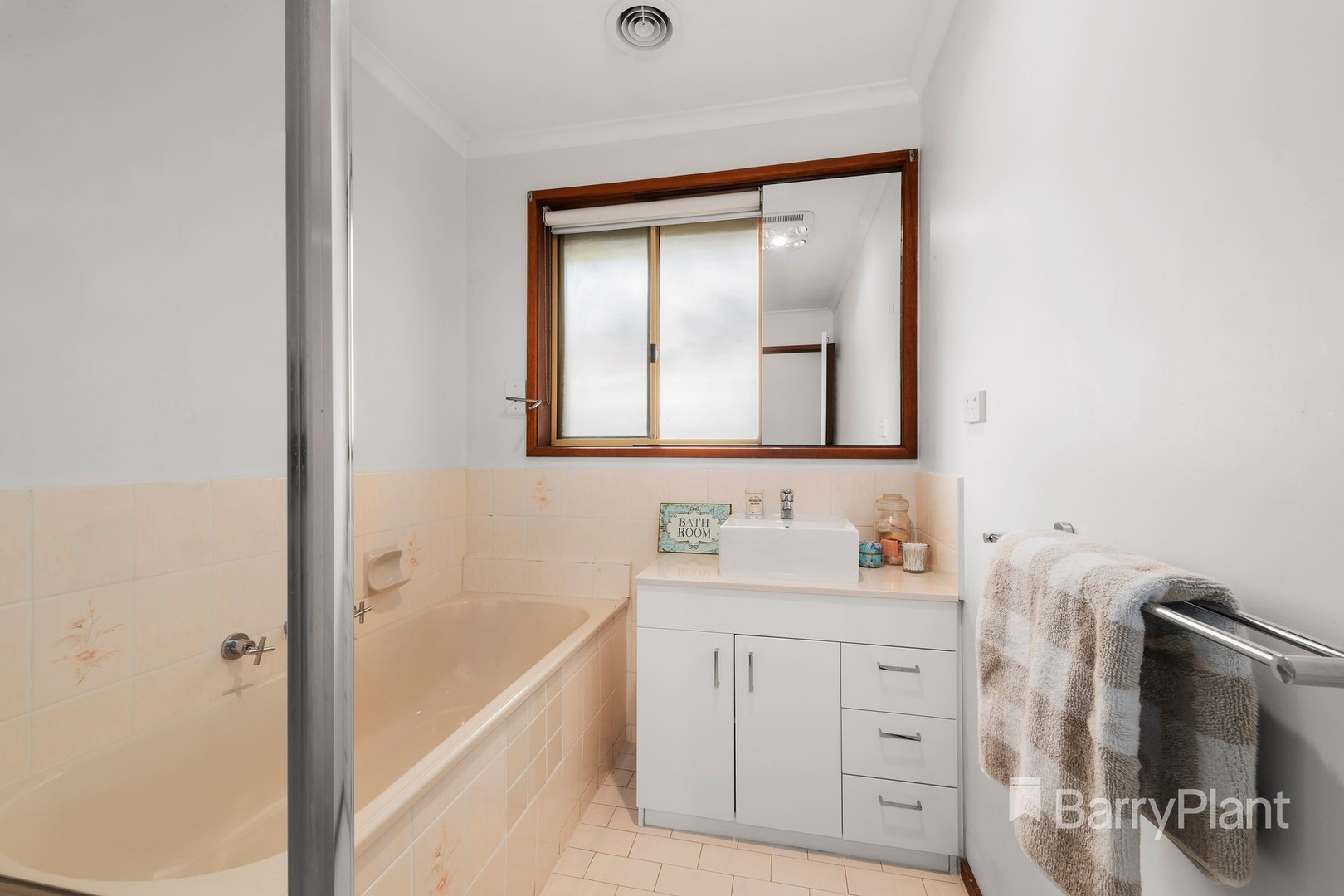 5 Oakbank Avenue, Mill Park, VIC 3082, Mill Park - Thumbnail 6