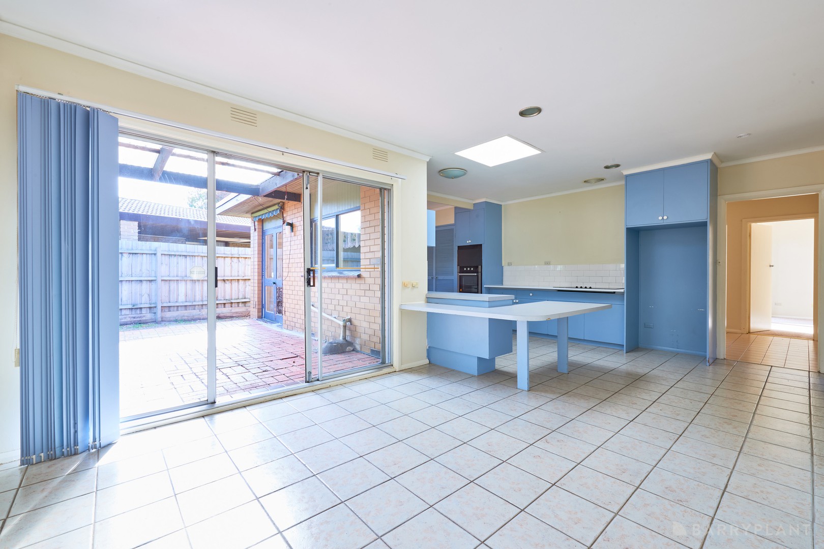 5 Oaklands Crescent, Frankston, VIC 3199, Frankston - Thumbnail 3