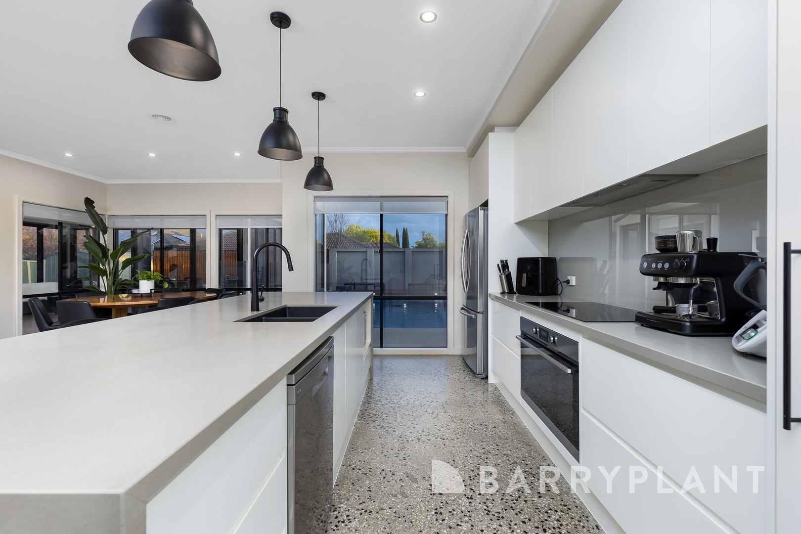 5 Oldfield Place, Point Cook, VIC 3030, Point Cook - Thumbnail 8
