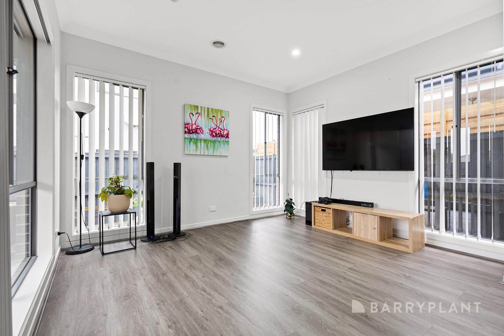5 Orbit Street, Clyde North, VIC 3978, Clyde North - Thumbnail 4
