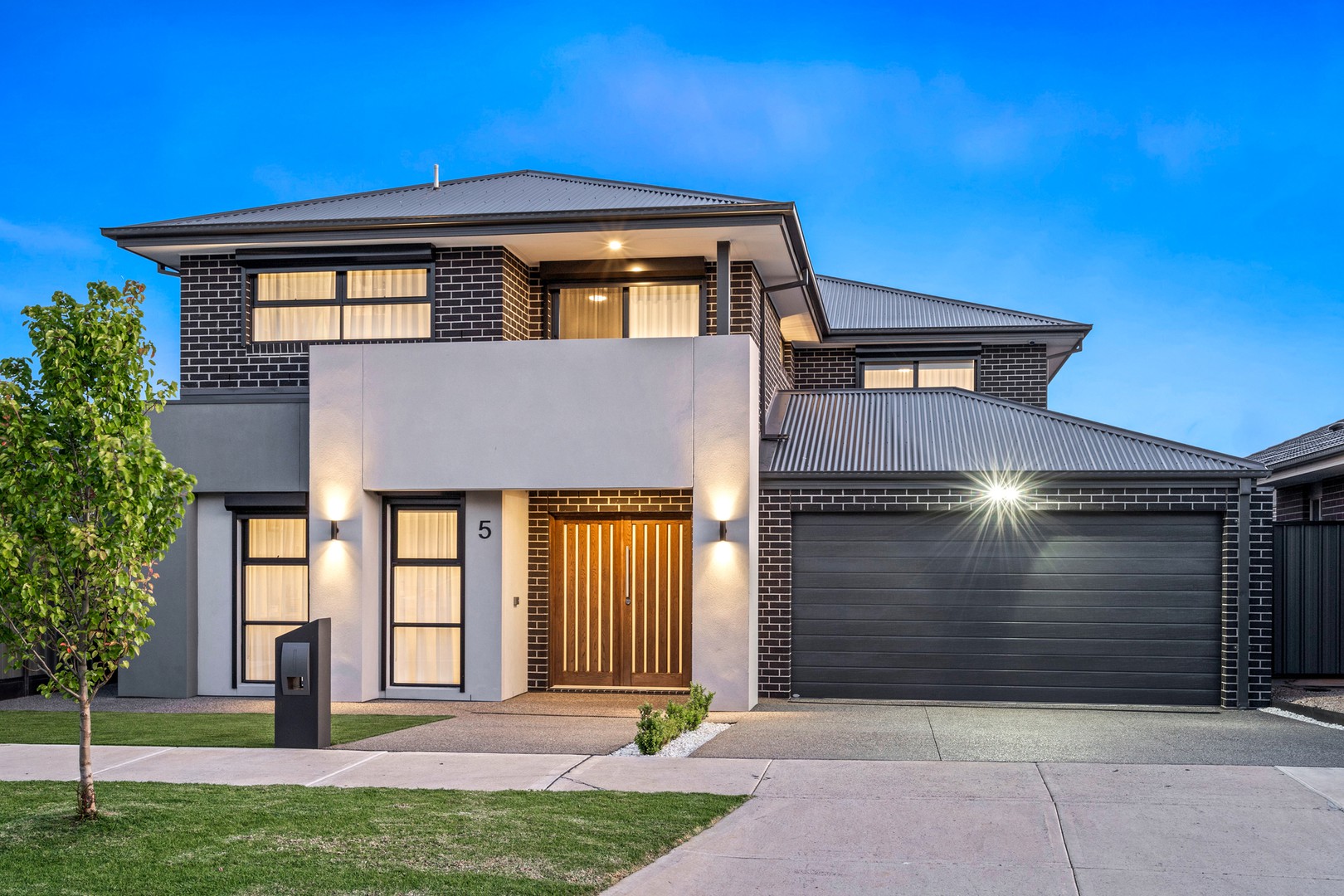 5 Orienteering Drive, Greenvale, VIC 3059 - Thumbnail 2 - 19/10/2023