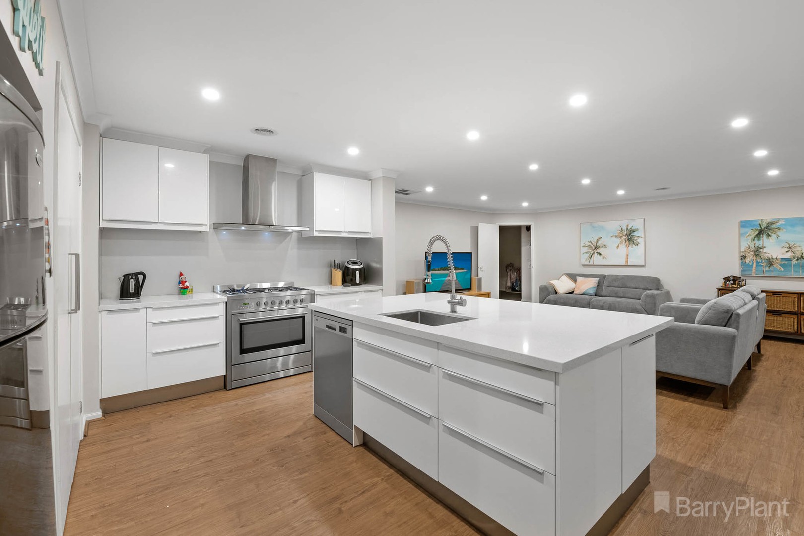 5 Osborn Grove, Pakenham, VIC 3810, Pakenham - Thumbnail 5