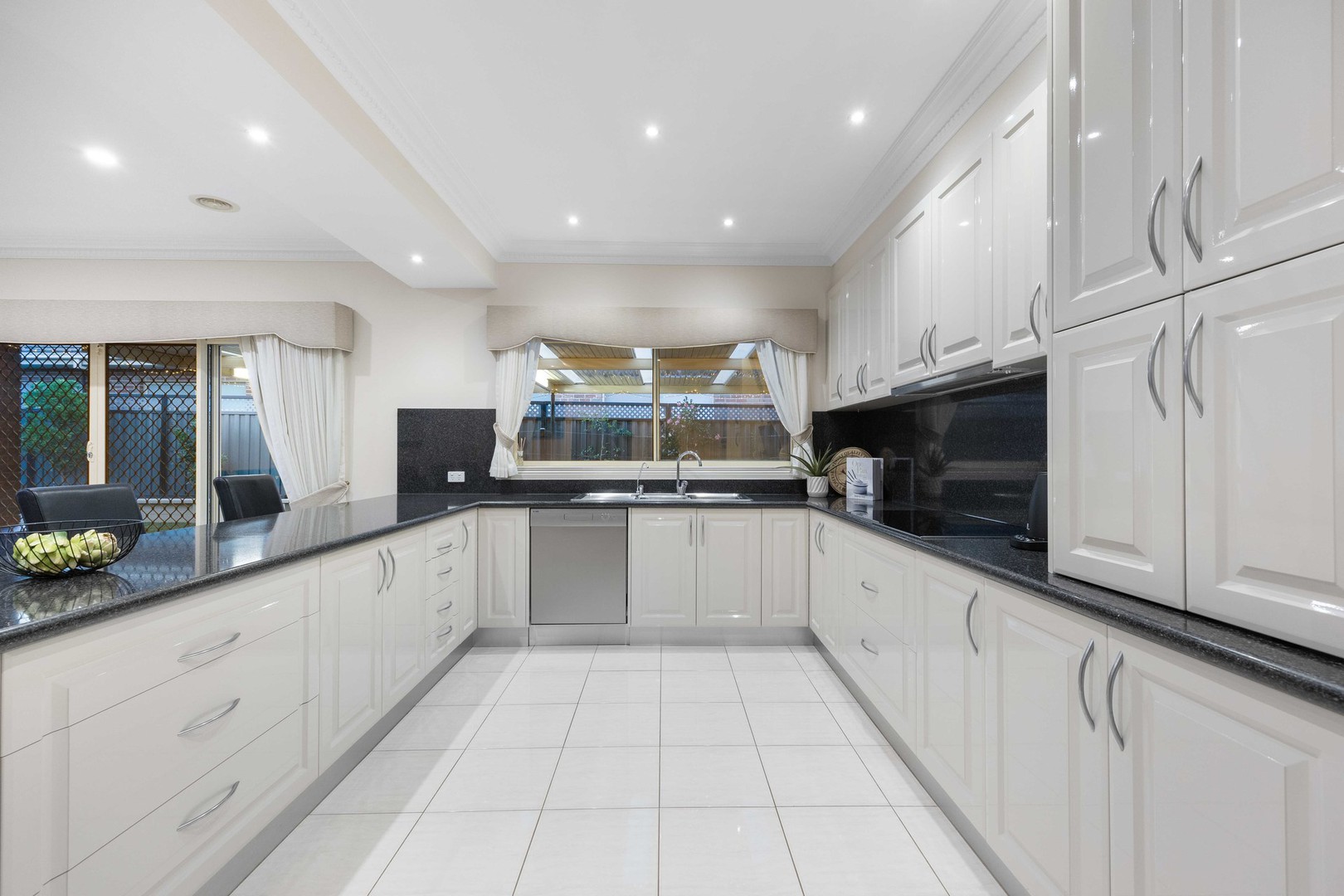5 Pembury Way, Hillside, VIC 3037, Hillside - Thumbnail 6