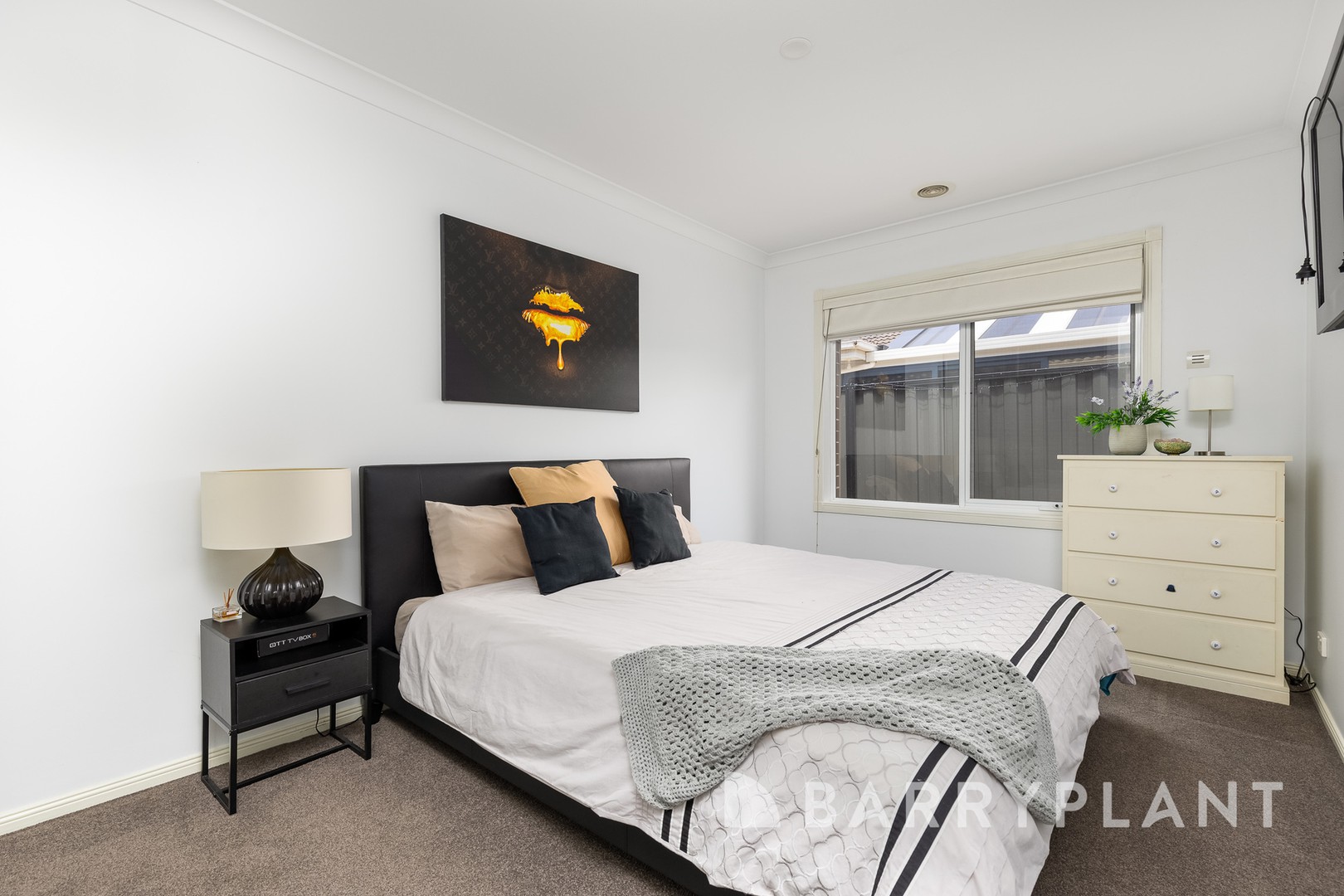 5 Peppertree Drive, Point Cook, VIC 3030, Point Cook - Thumbnail 8
