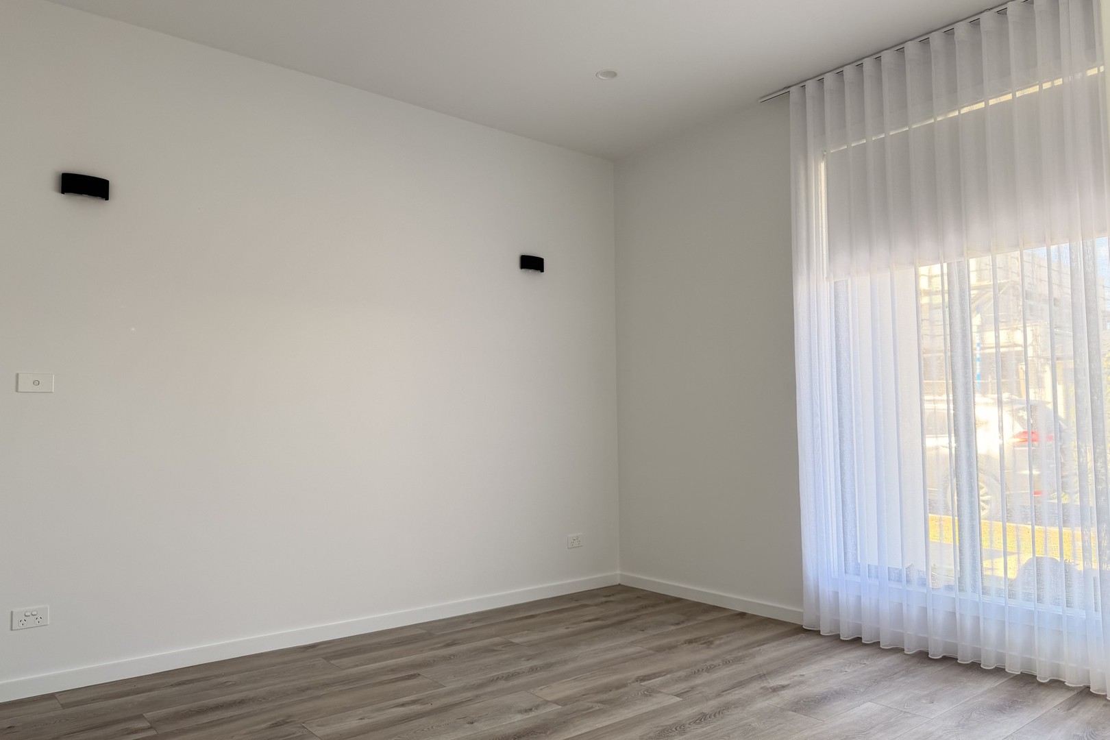 5 Persimmon Road, Craigieburn, VIC 3064 - Thumbnail 2 - 19/02/2026