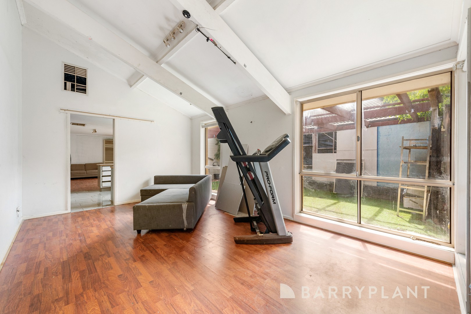 5 Pineview Court, Werribee, VIC 3030, Werribee - Thumbnail 5