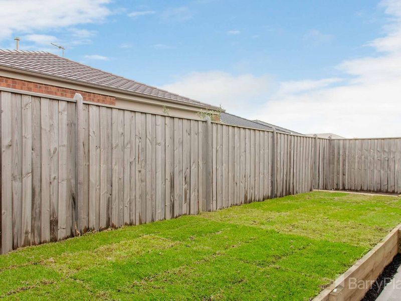 5 Plover Street, Pakenham, VIC 3810, Pakenham - Thumbnail 8