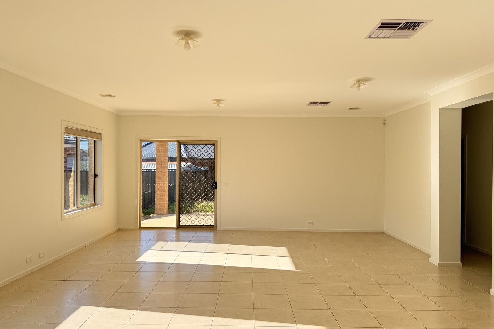 5 Pugh Street, Mernda, VIC 3754 - Thumbnail 2 - 03/07/2026