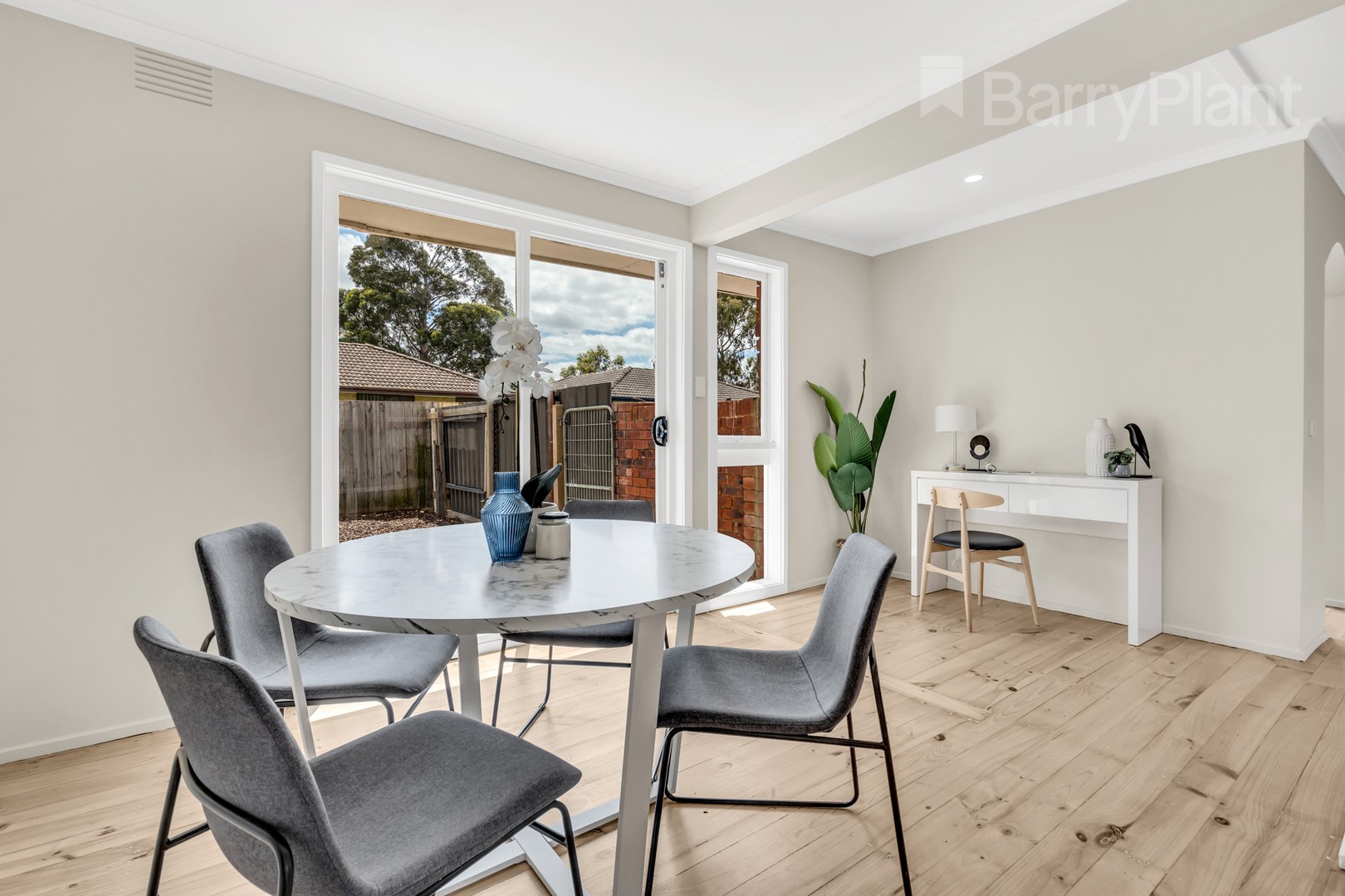 5 Redfield CourtMill Park, VIC 3082, Mill Park - Thumbnail 8