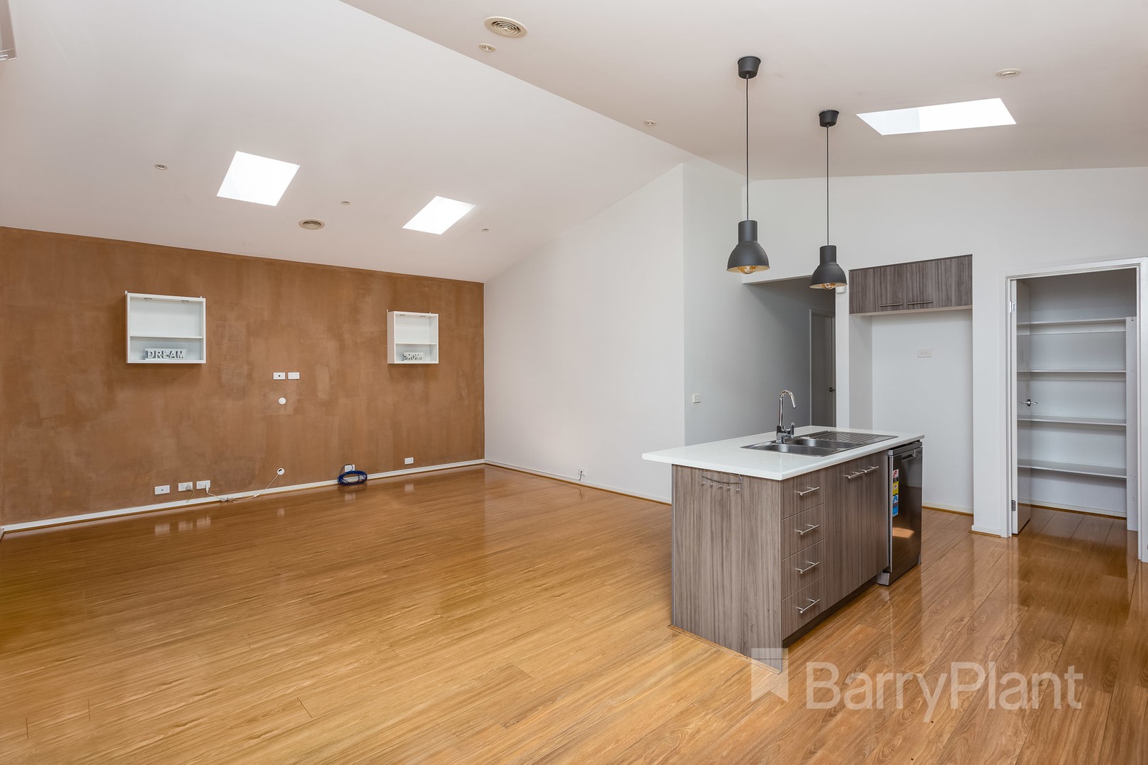 5 Reef Walk, Point Cook, VIC 3030, Point Cook - Thumbnail 4