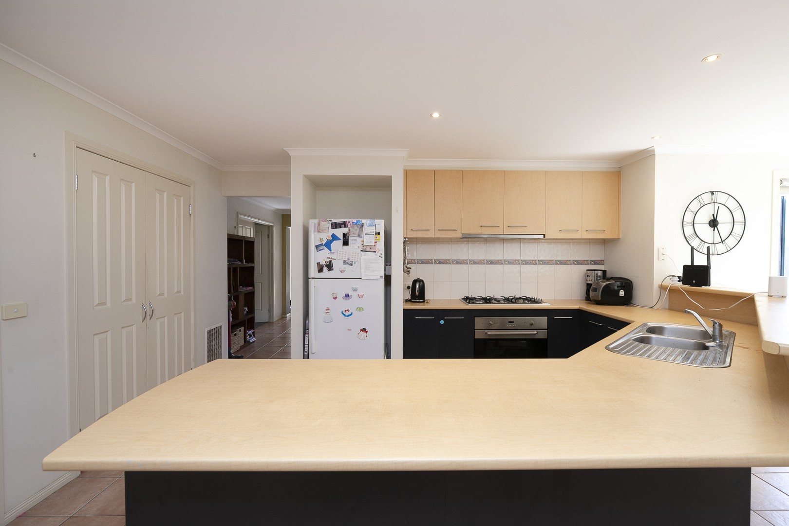 5 Regent Close, Burnside Heights, VIC 3023, Burnside Heights - Thumbnail 5