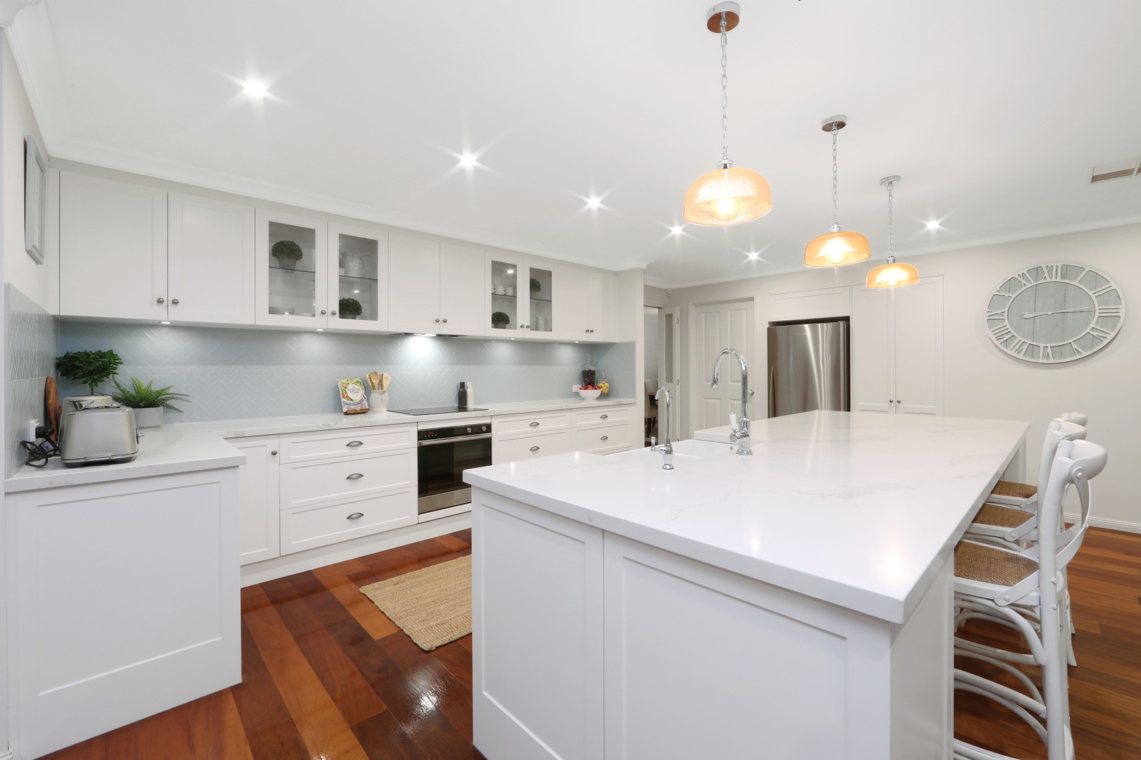 5 Regents Park Court, Rowville, VIC 3178 - Thumbnail 2 - 14/02/2022