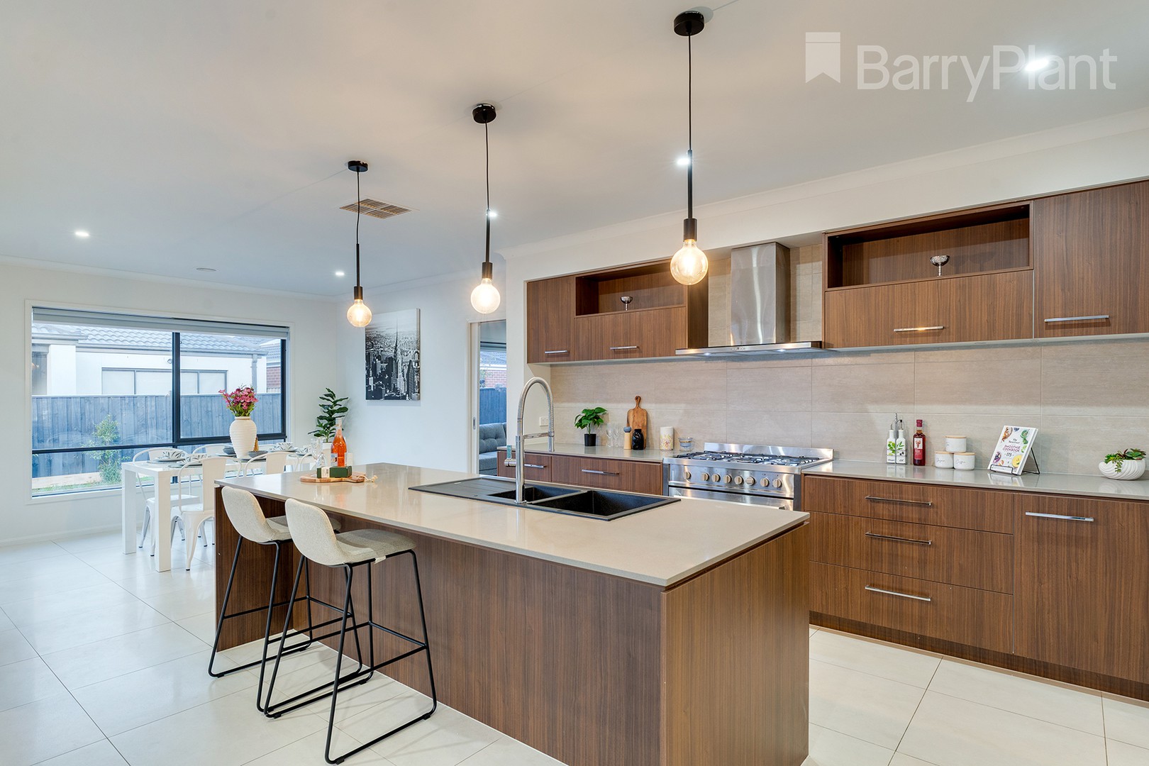 5 Revelstoke Street, Mickleham, VIC 3064, Mickleham - Thumbnail 5