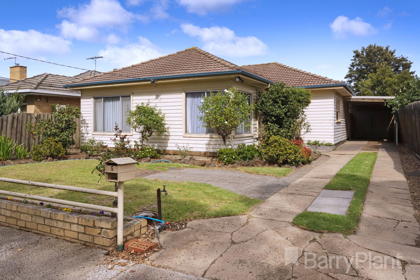5 Ridgeway Parade, Sunshine West, VIC 3020, Sunshine West - Thumbnail 2
