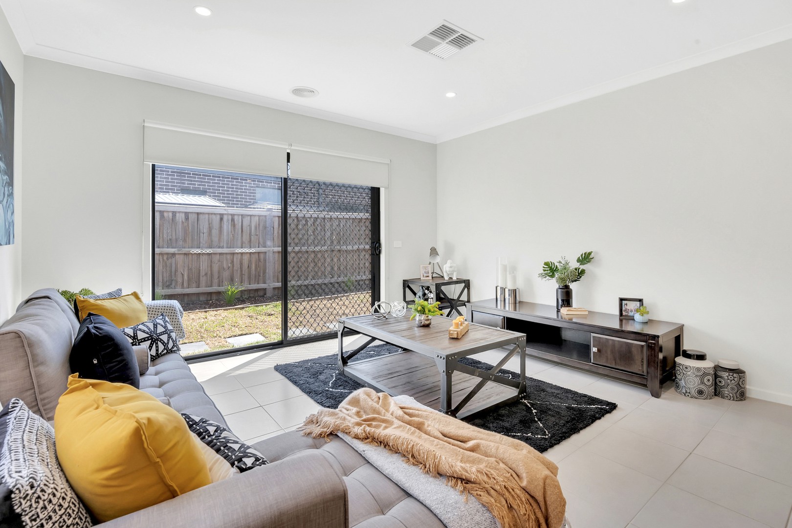 5 Rochester Drive, Mickleham, VIC 3064, Mickleham - Thumbnail 5