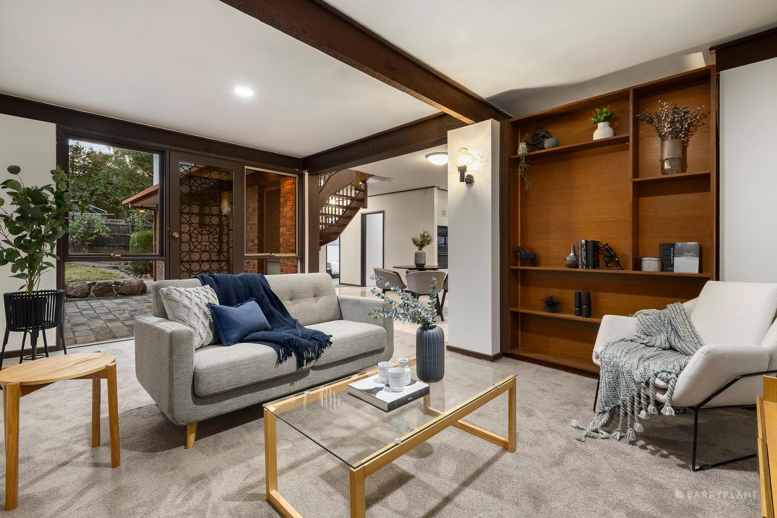 5 Rockaway Drive, Viewbank, VIC 3084, Viewbank - Thumbnail 2