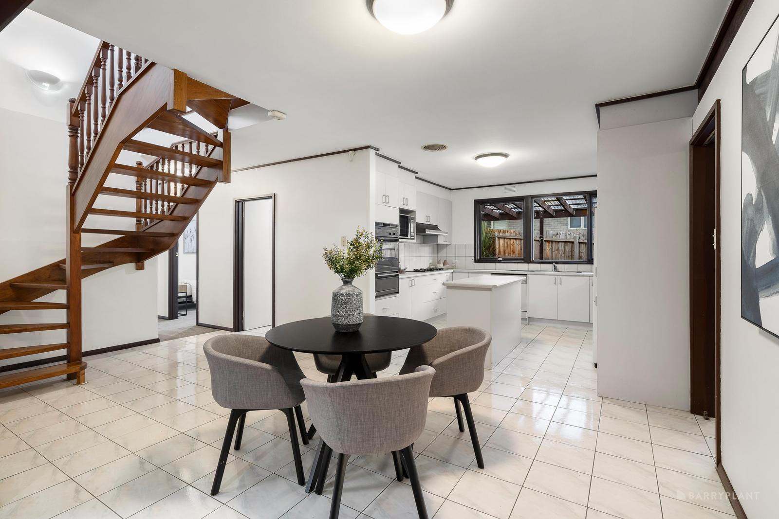 5 Rockaway Drive, Viewbank, VIC 3084, Viewbank - Thumbnail 4