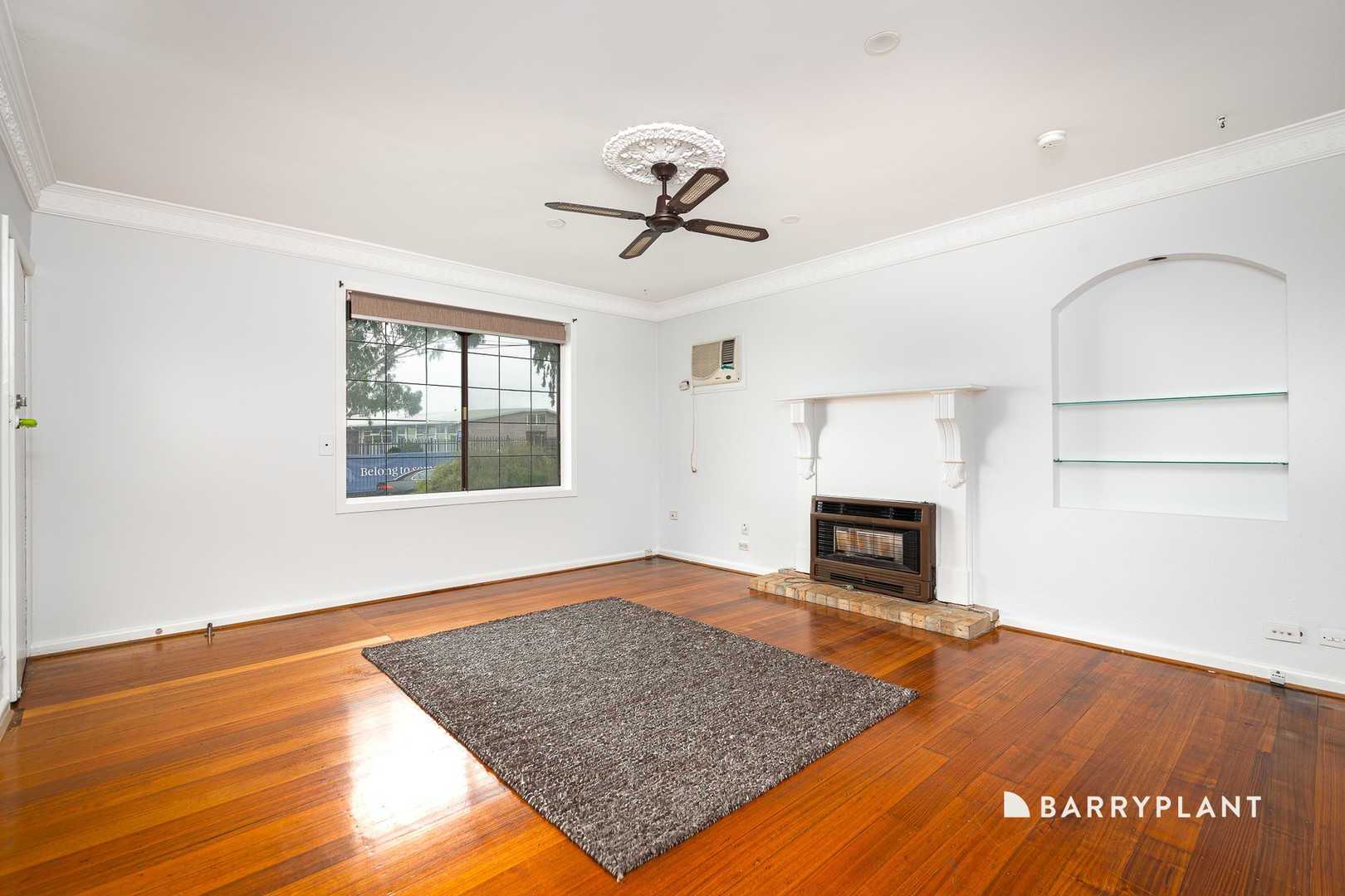 5 Romsey Crescent, Dallas, VIC 3047 - Thumbnail 2 - 21/05/2026