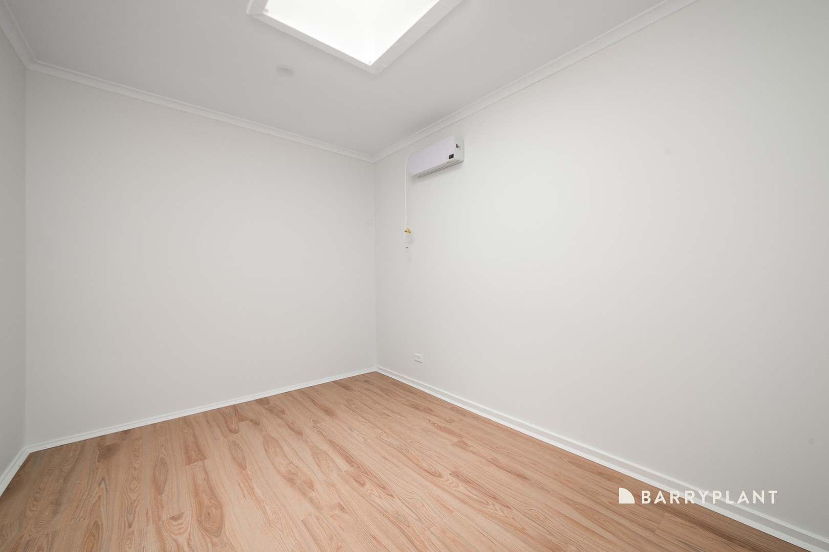 5 Romsey Crescent, Dallas, VIC 3047, Dallas - Thumbnail 7