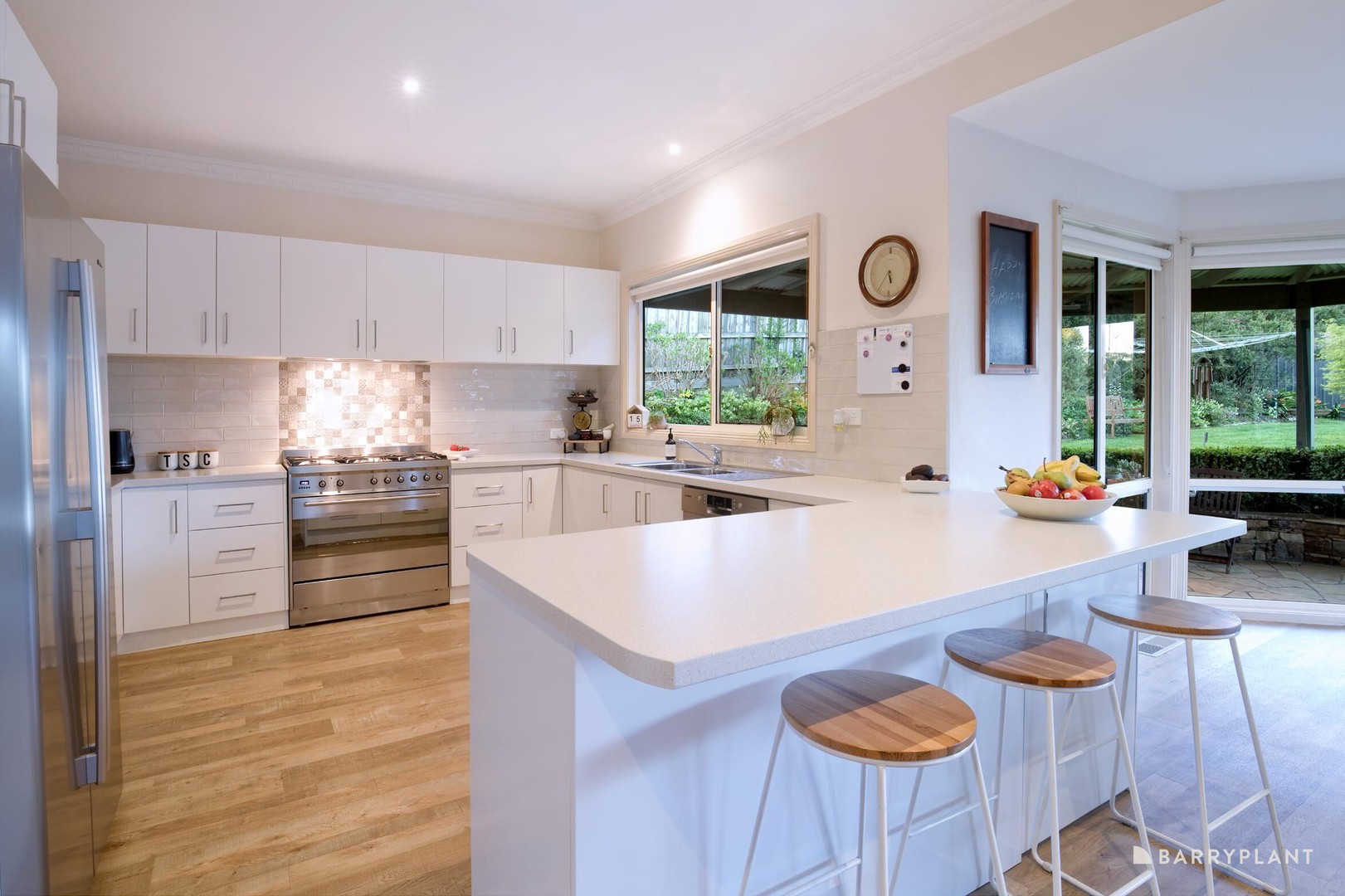 5 Royal Parade, Emerald, VIC 3782, Emerald - Thumbnail 2