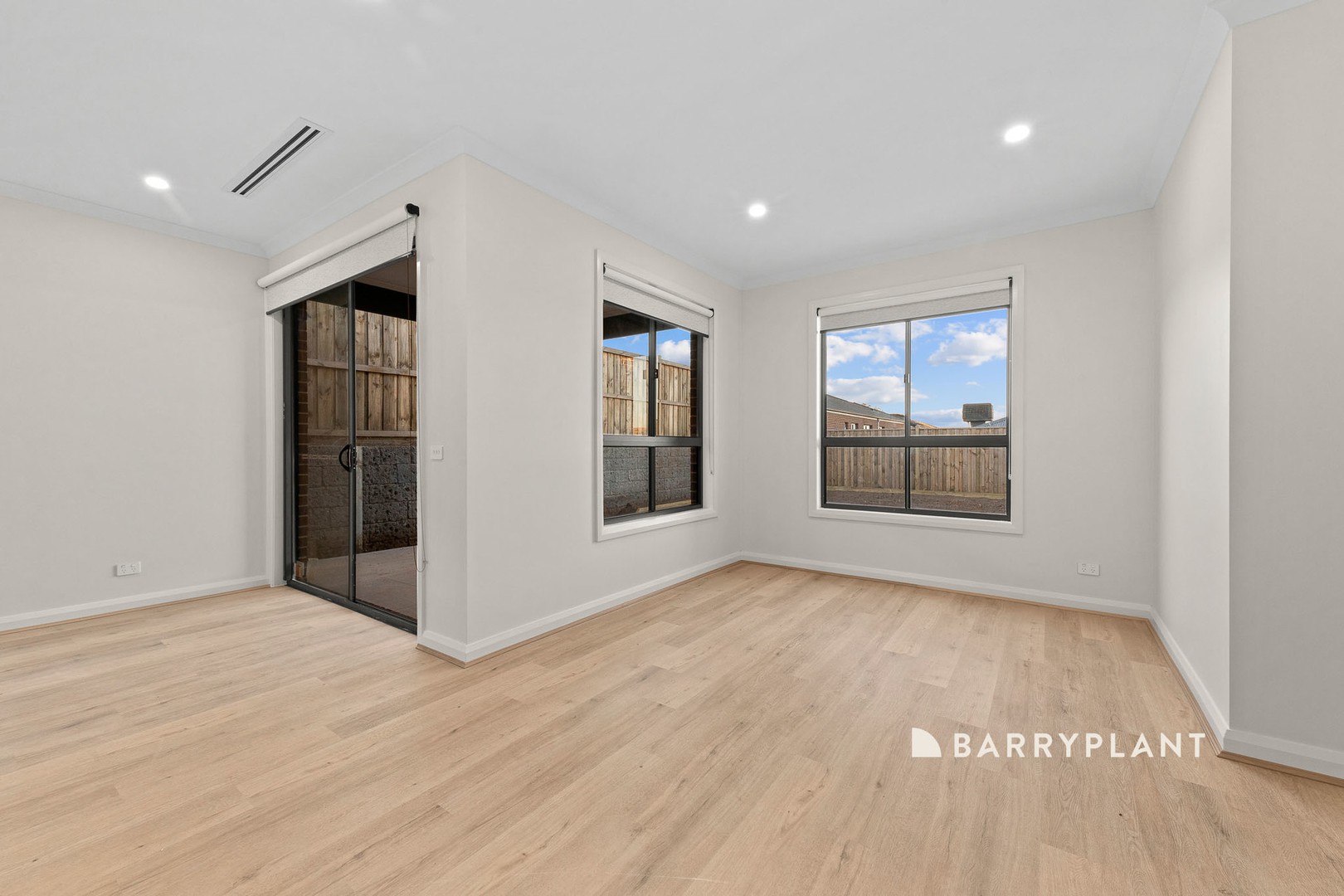 5 Royston Avenue, Warragul, VIC 3820, Warragul - Thumbnail 6