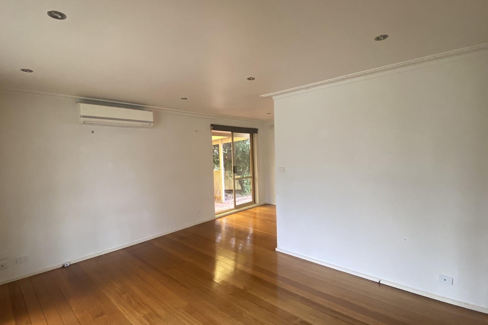 5 San Leandro Drive, Reservoir, VIC 3073, Reservoir - Thumbnail 3