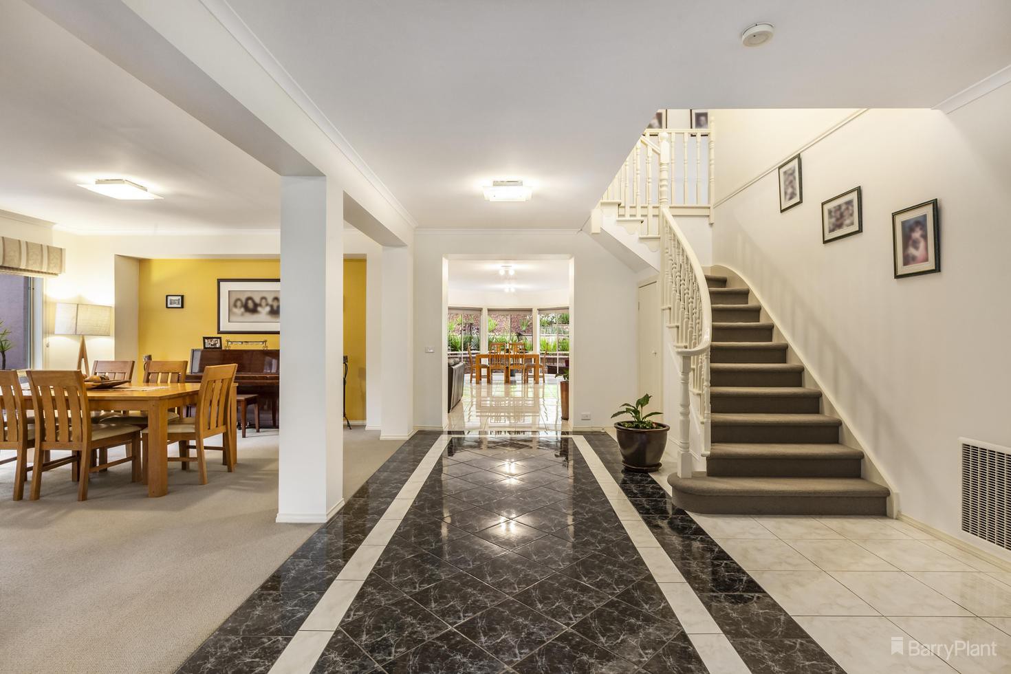 5 Sanctuary Place, Templestowe, VIC 3106, Templestowe - Thumbnail 3