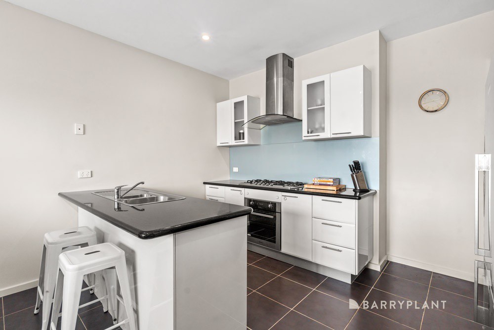 5 Sapphire Court, Greensborough, VIC 3088, Greensborough - Thumbnail 3