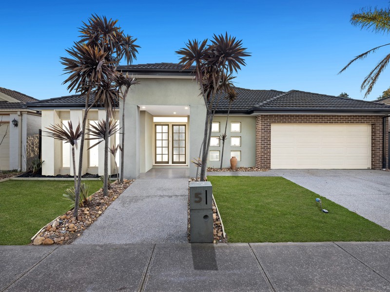 5 Sarsparilla Drive, Point Cook, VIC 3030 - Image - 29/09/2025