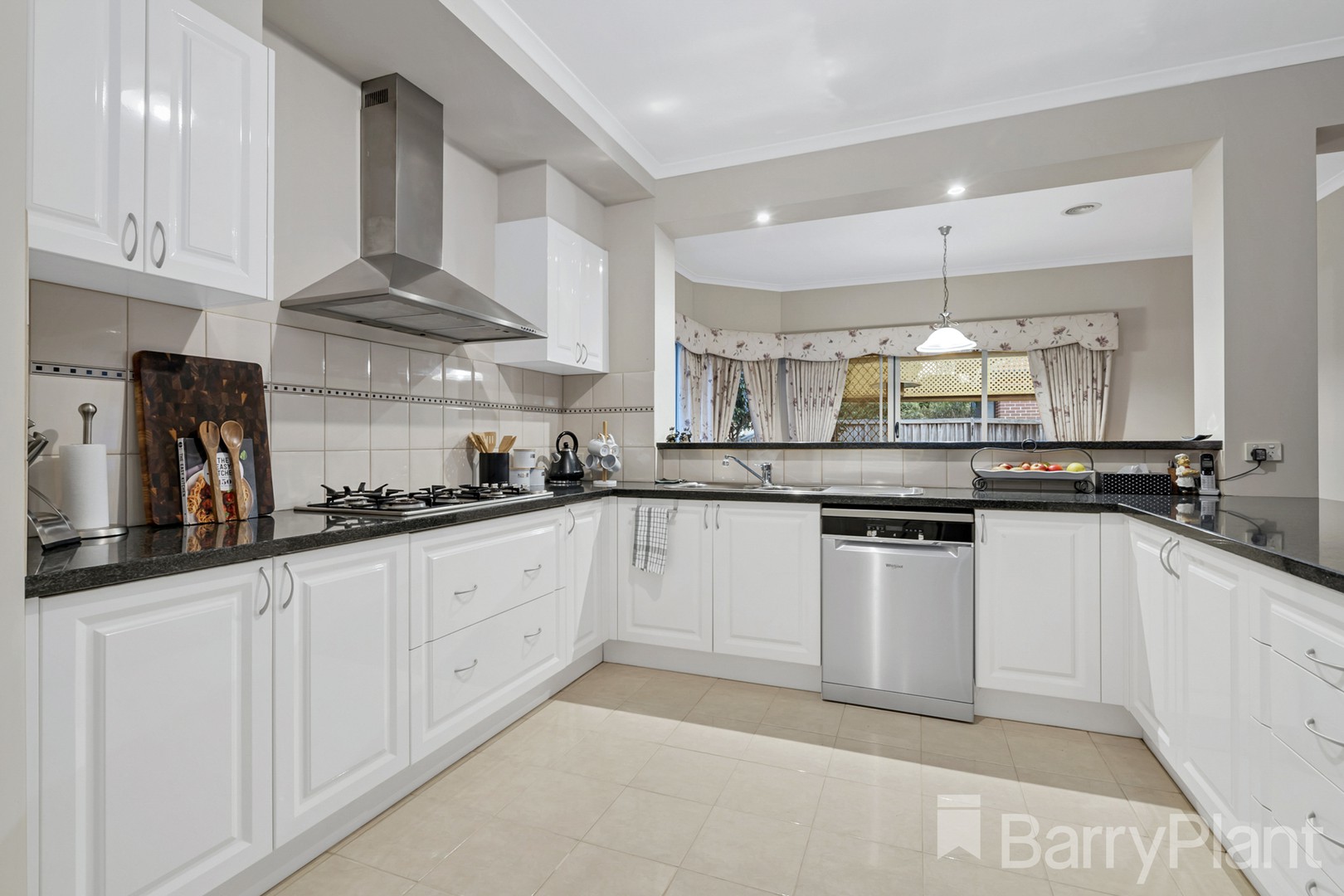 5 Scarlet Drive, Bundoora, VIC 3083, Bundoora - Thumbnail 5
