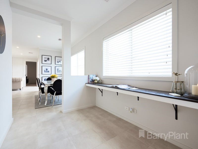 5 Season Grove, Keysborough, VIC 3173, Keysborough - Thumbnail 2
