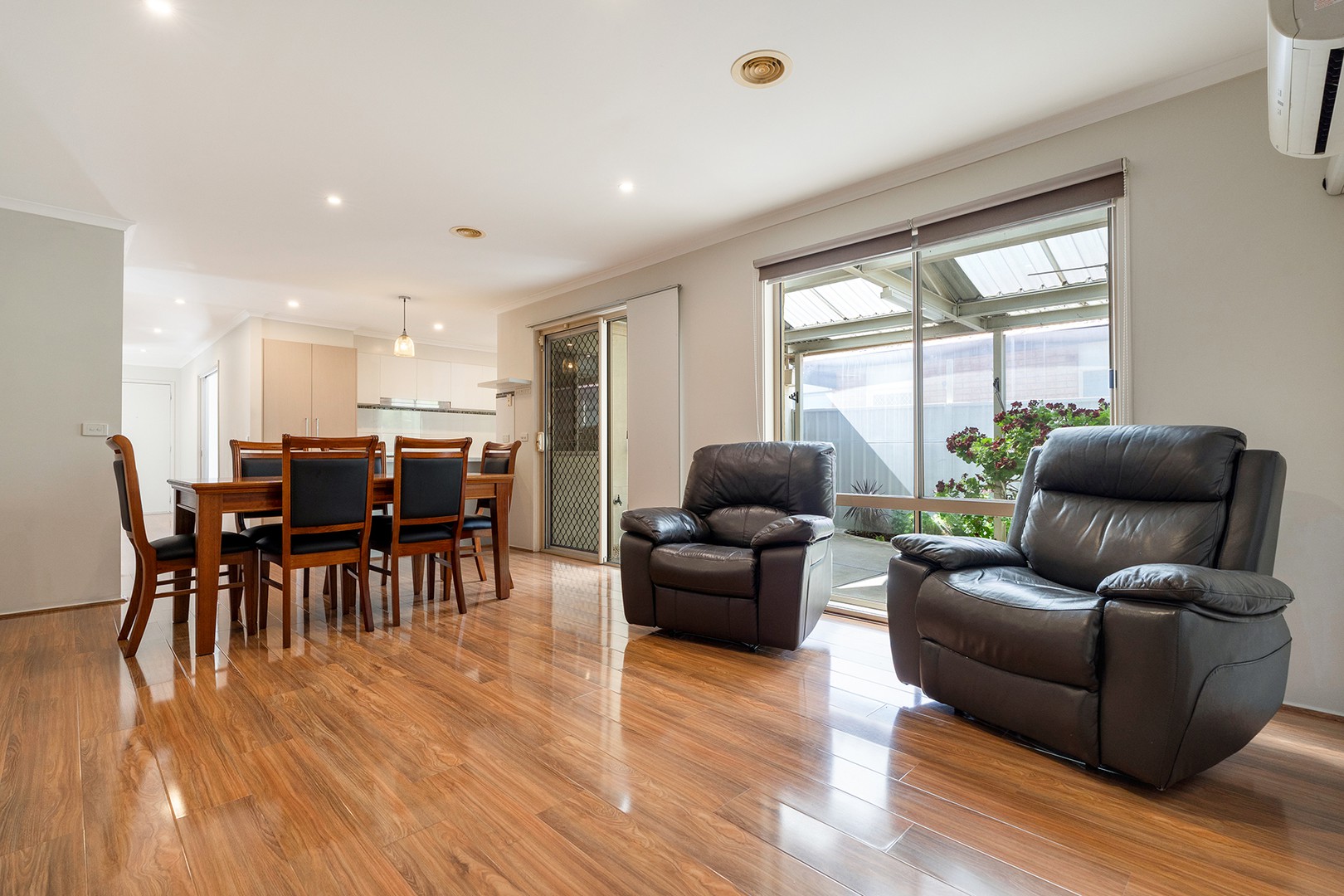 5 Shearwater Place, Craigieburn, VIC 3064, Craigieburn - Thumbnail 5