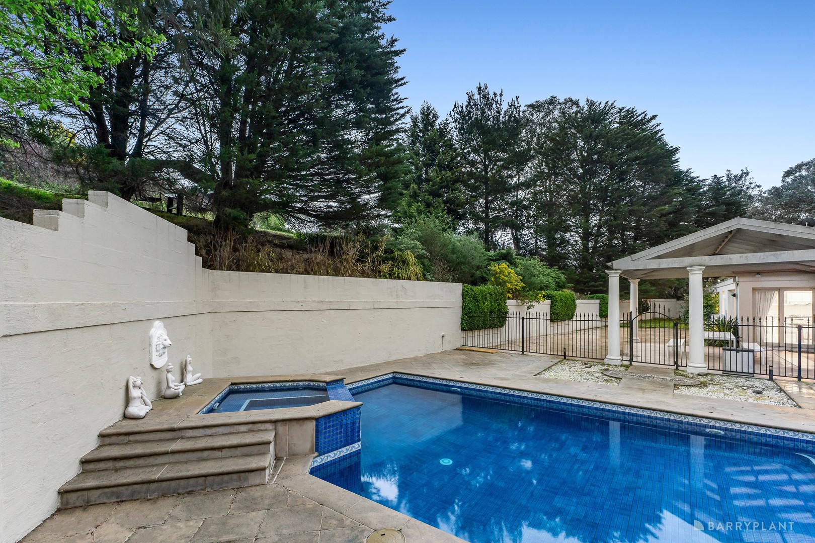 5 Shelagh Court, Warrandyte, VIC 3113 - Thumbnail 2 - 30/09/2025