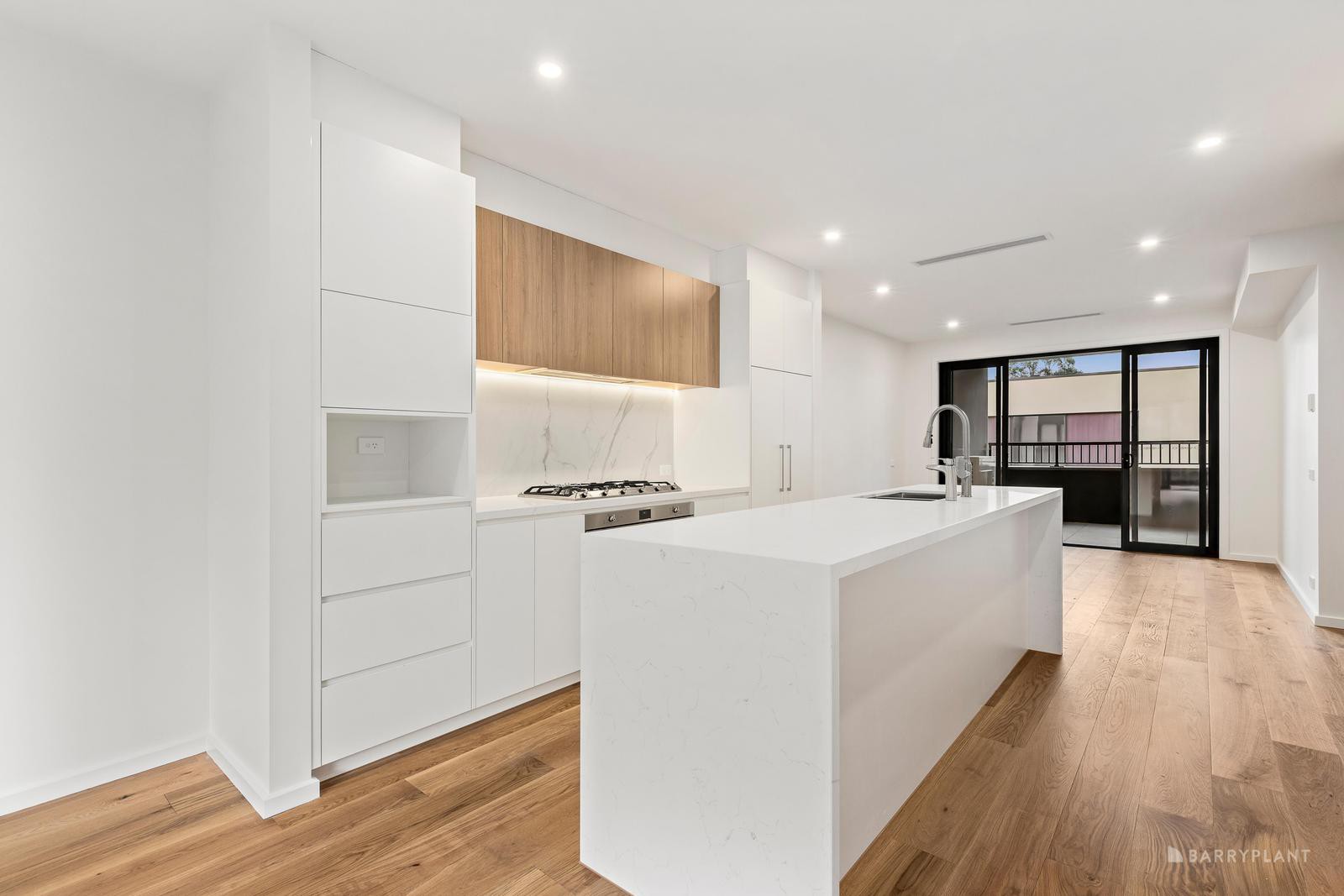 5 Sheoak Crescent, Doncaster East, VIC 3109, Doncaster East - Thumbnail 5