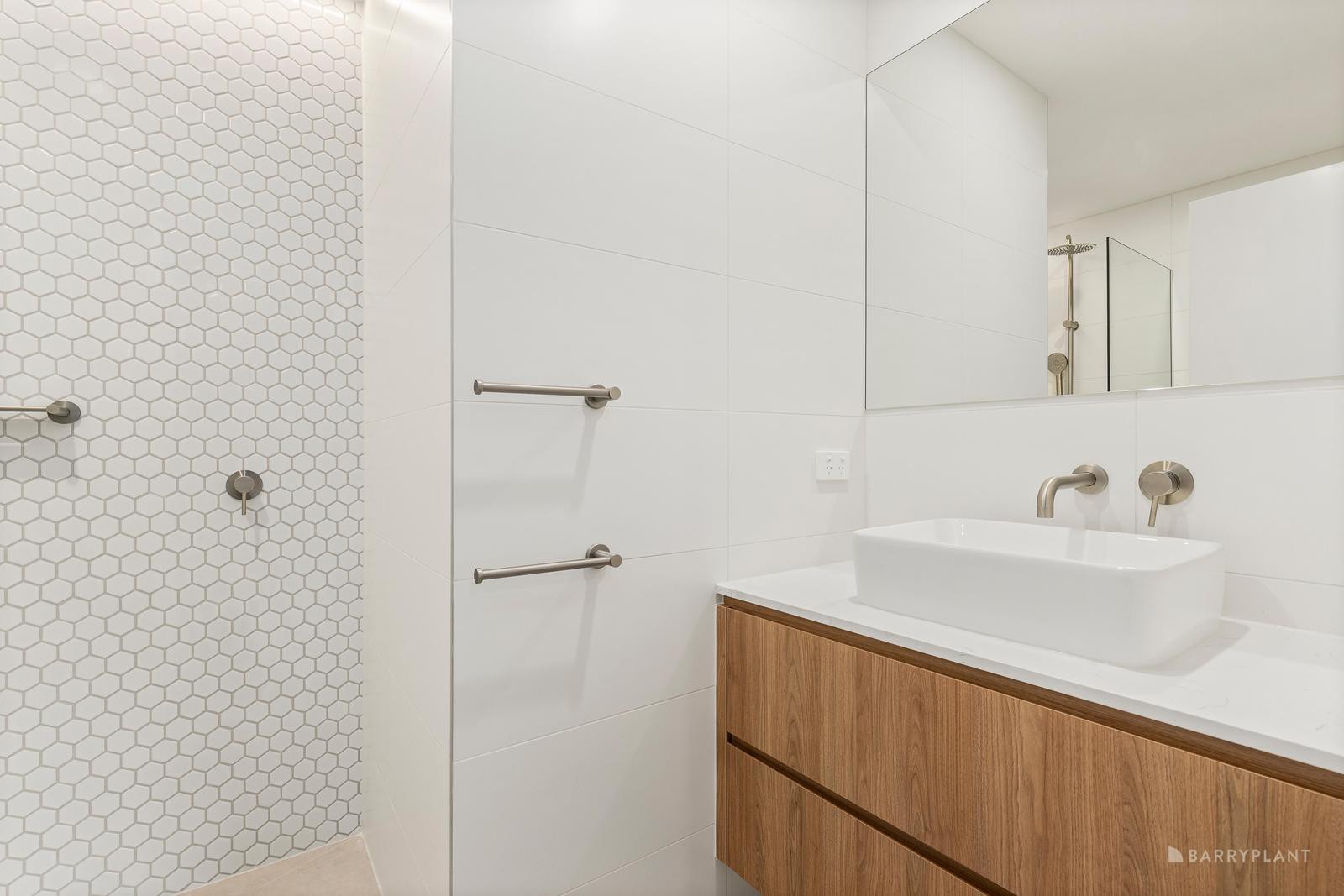 5 Sheoak Crescent, Doncaster East, VIC 3109, Doncaster East - Thumbnail 7