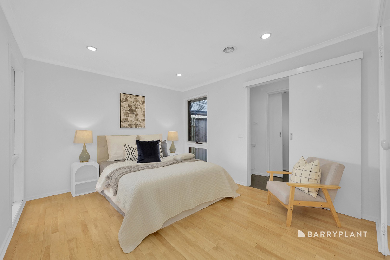 5 Sieben Close, Mill Park, VIC 3082, Mill Park - Thumbnail 6