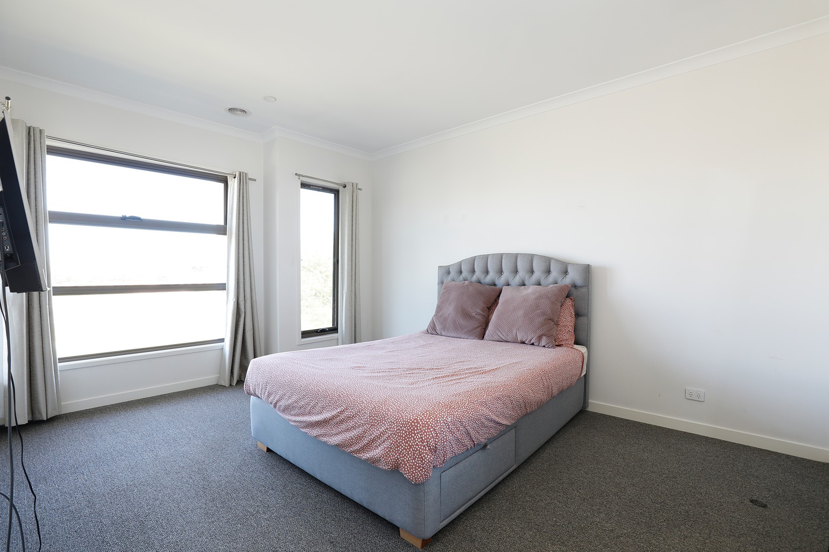 5 Skylark Boulevard, Clyde North, VIC 3978, Clyde North - Thumbnail 5