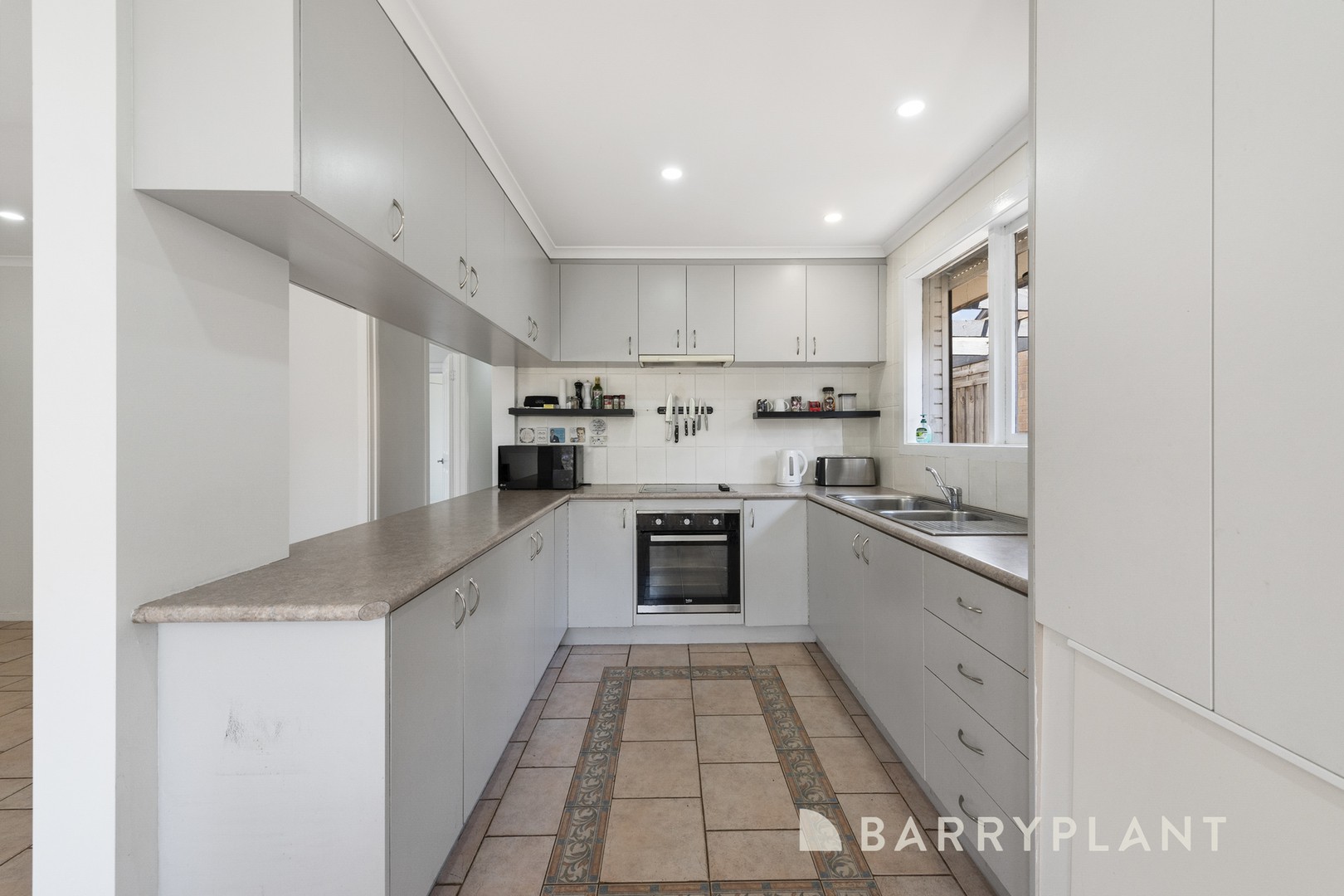 5 Stewart Crescent, Rockbank, VIC 3335, Rockbank - Thumbnail 7