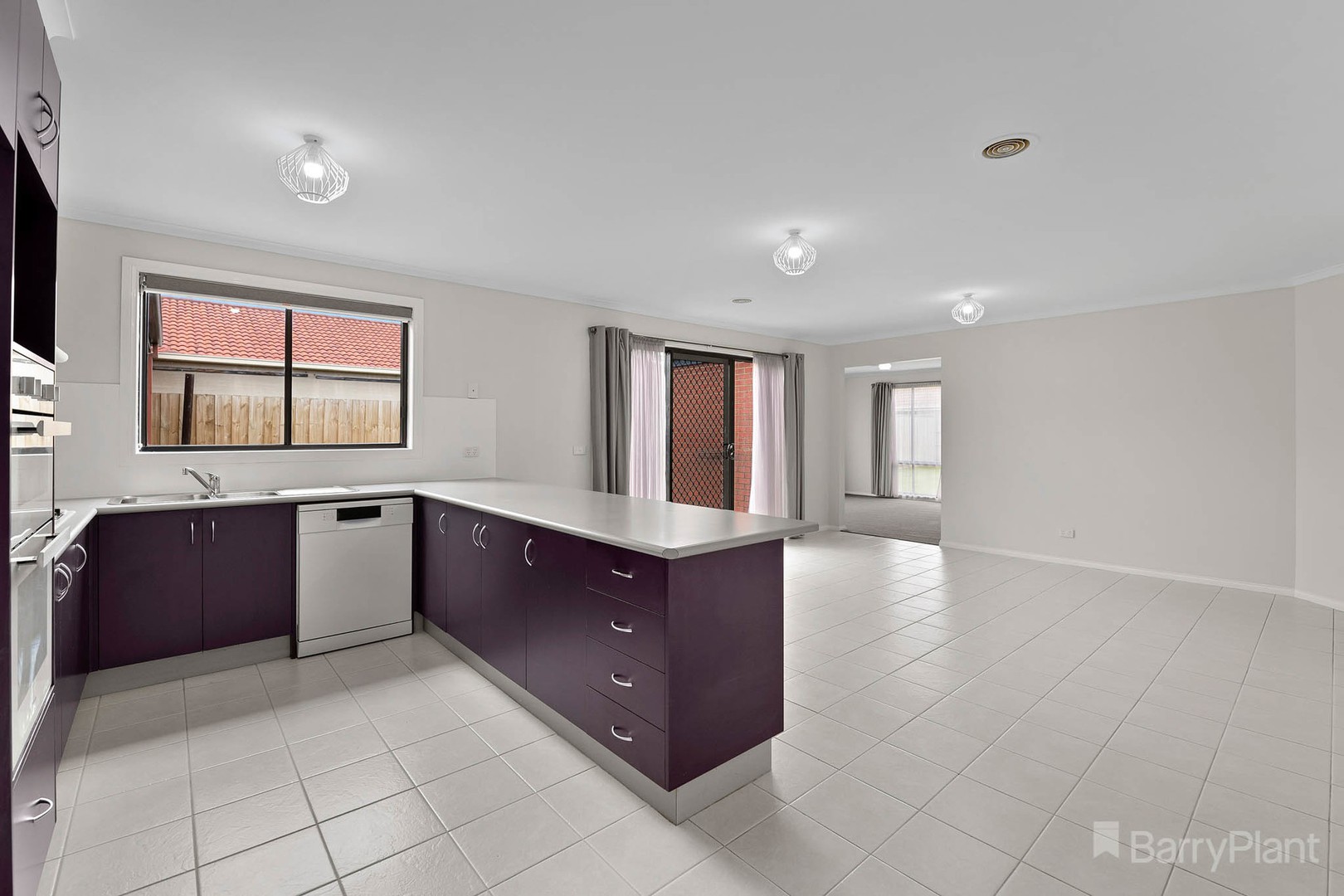 5 Storey DrivePakenham, VIC 3810, Pakenham - Thumbnail 3