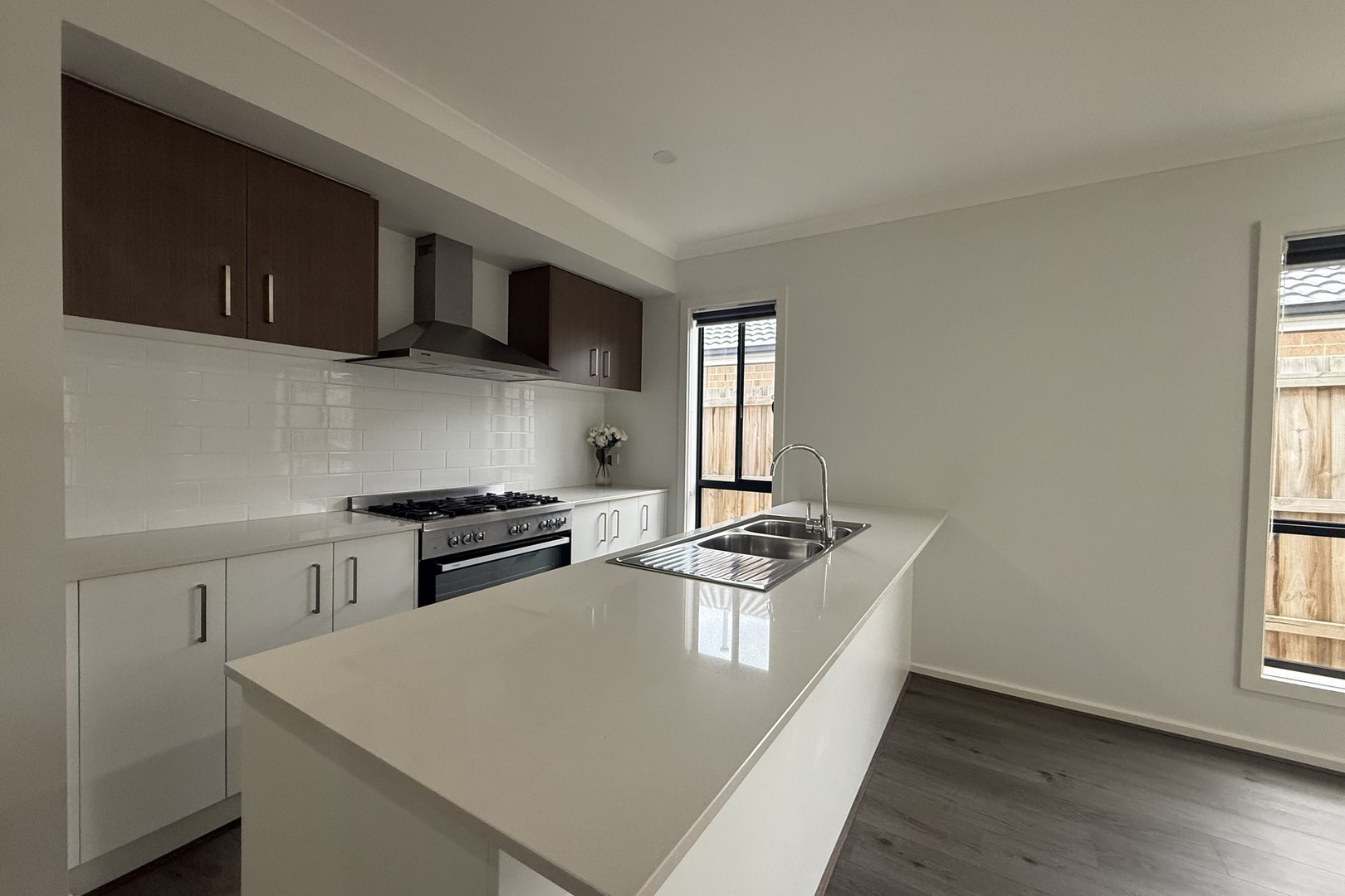 5 Story Street, Fraser Rise, VIC 3336 - Thumbnail 2 - 07/08/2026