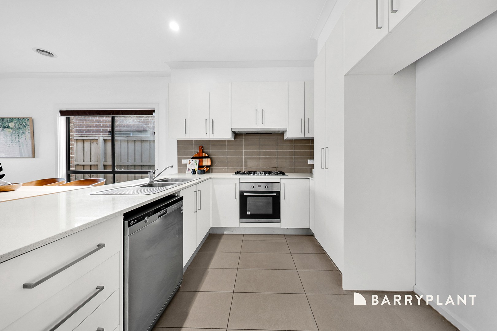 5 Stourhead Avenue, Mernda, VIC 3754, Mernda - Thumbnail 4