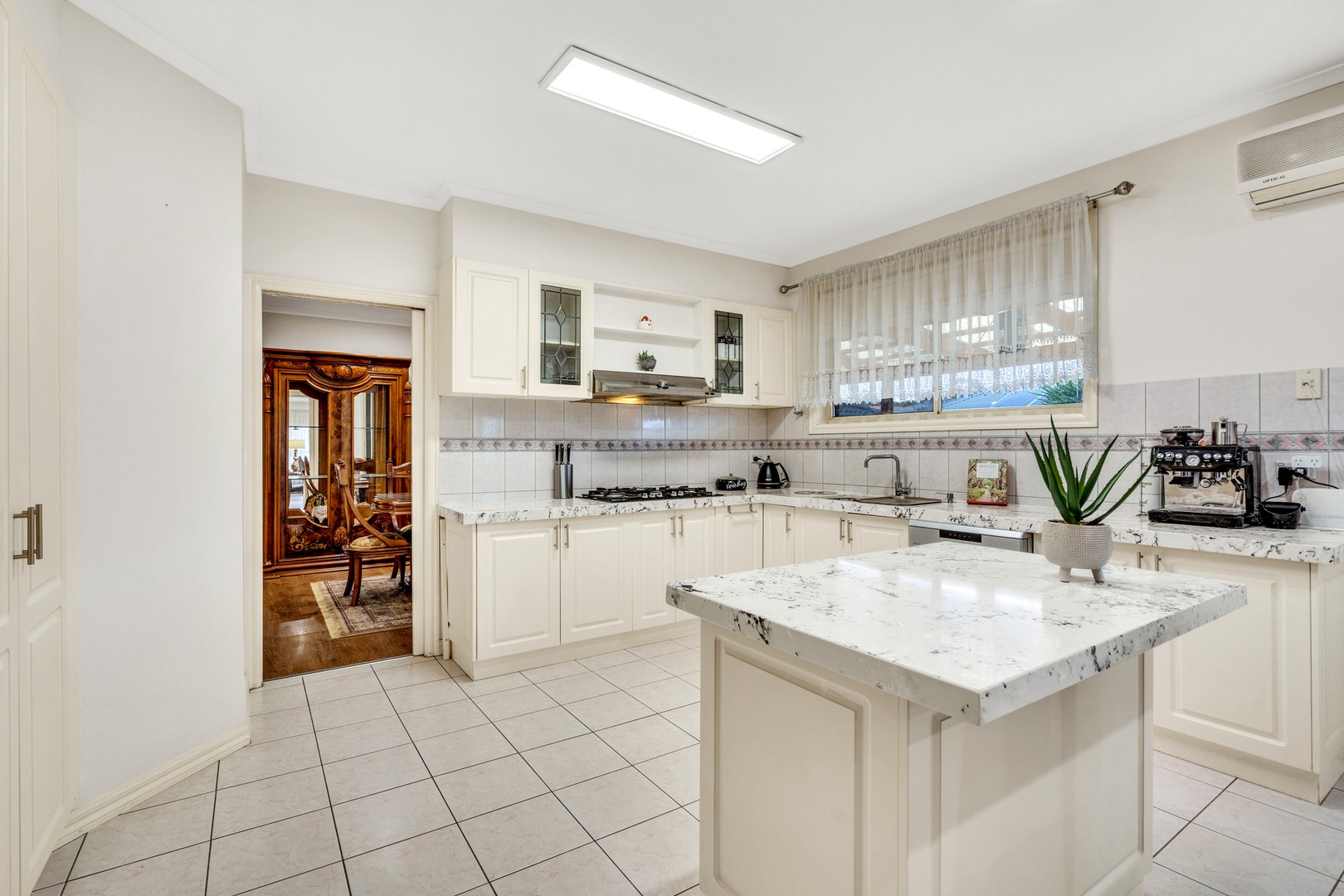 5 Stranraer Close, Greenvale, VIC 3059, Greenvale - Thumbnail 5