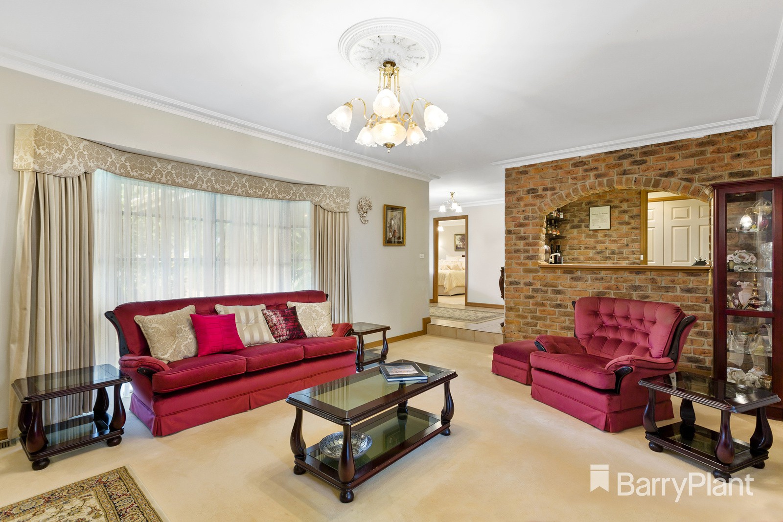 5 Strickland Drive, Wheelers Hill, VIC 3150 - Thumbnail 2 - 09/02/2022